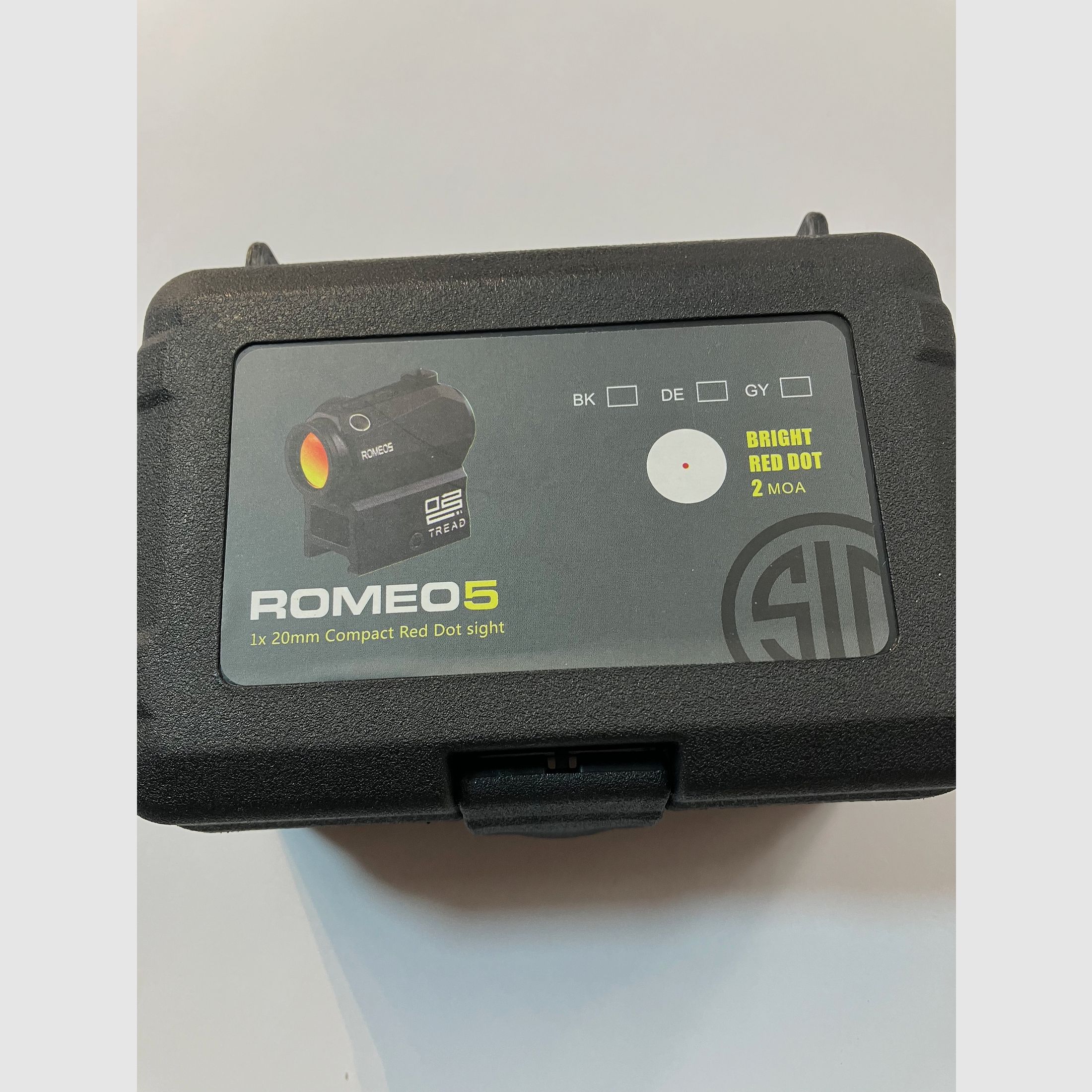 HP Max MK2 mit Schalldämpfer, Sig Romeo5 Rotpunktvisier und Zubehör