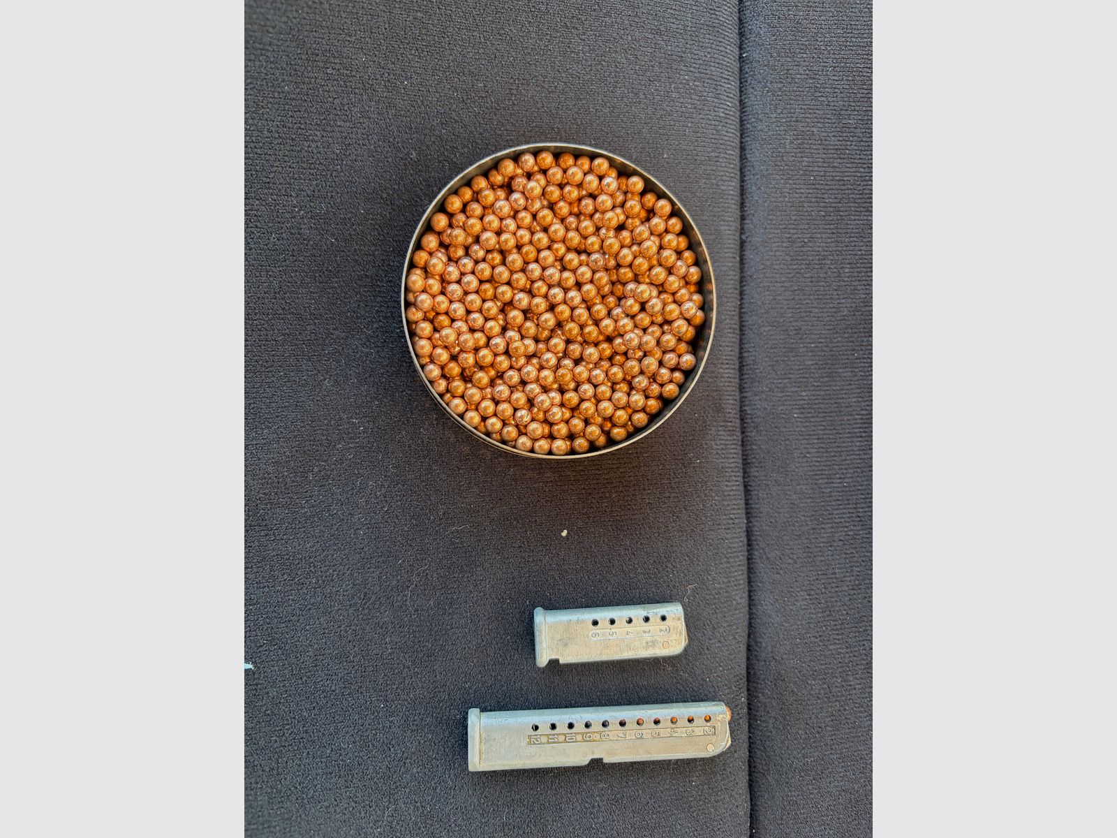 HEANEL carabina ad aria in buone condizioni, prodotta nell'aprile 1963