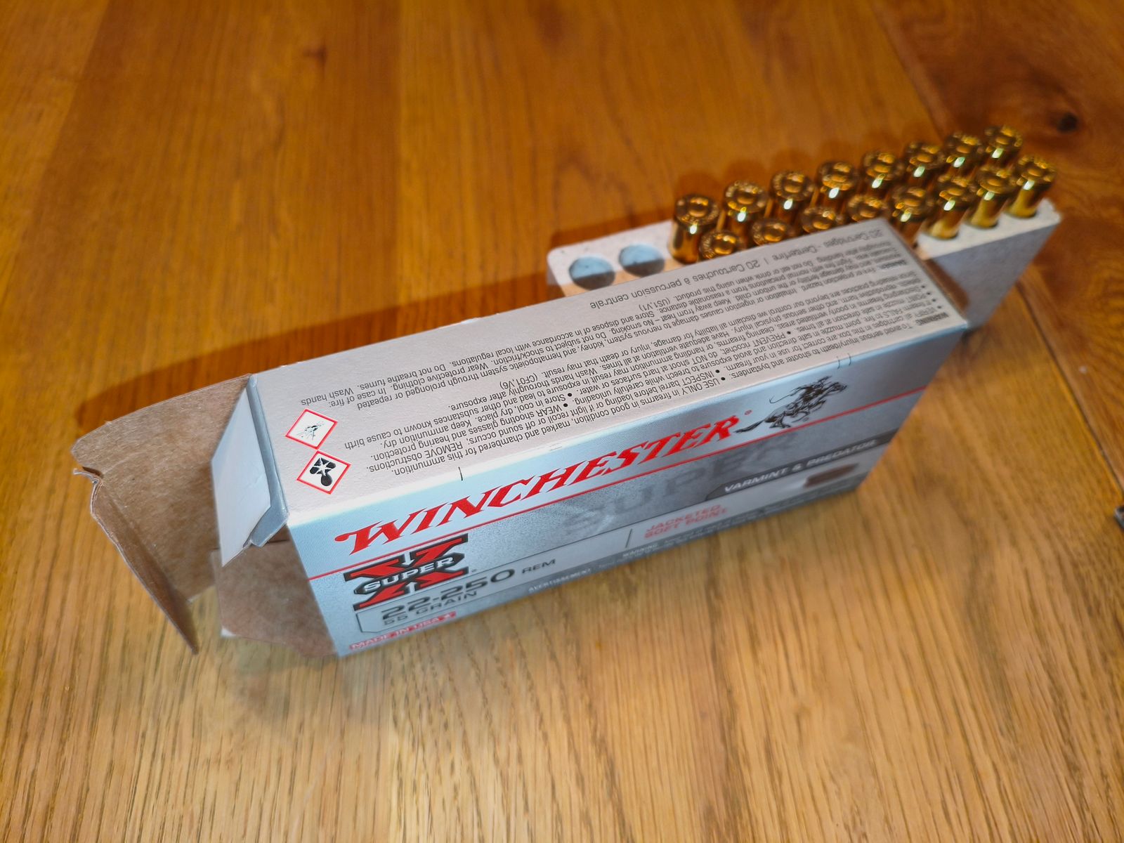 Diverse munizioni da caccia .22-250 (confezione per il collaudo)