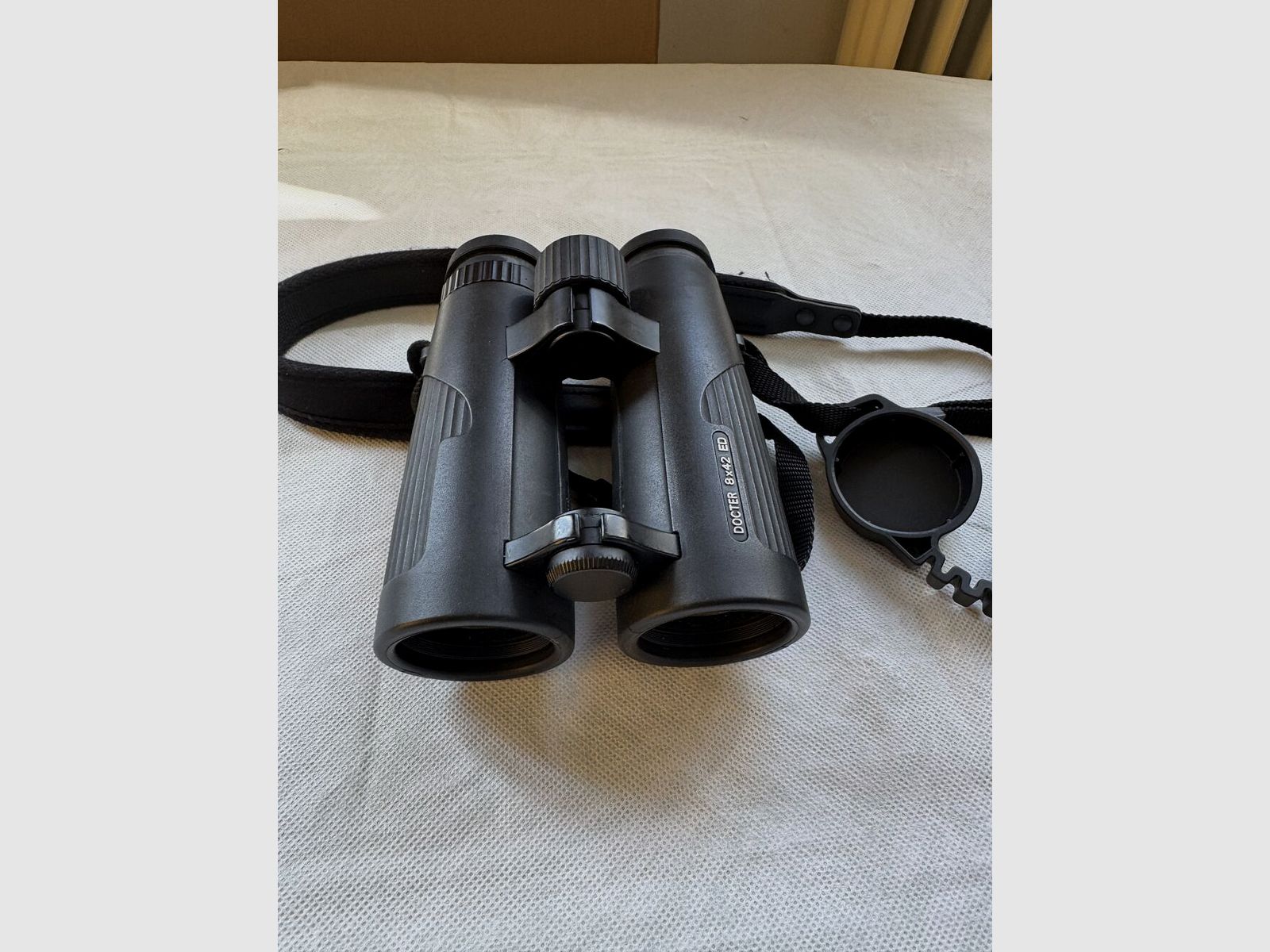 Docter 8x42 ED, Bild 1 von 2