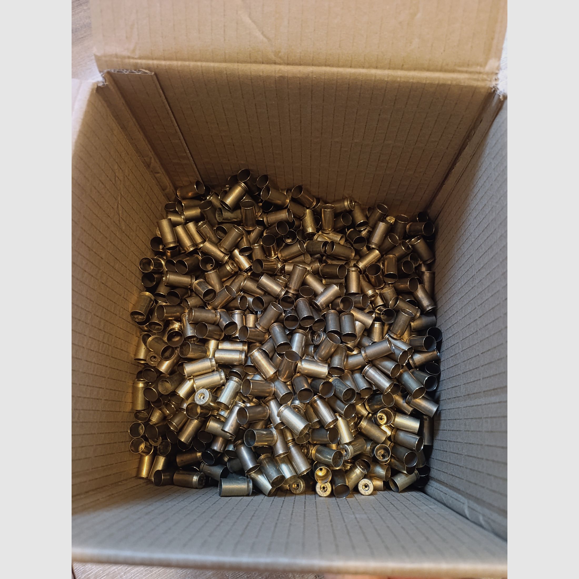 2800 bossoli bossoli in ottone . 45 ACP (calibrati e accesi) 