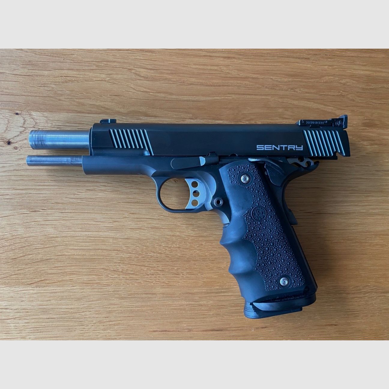 STP Sentry Kaliber .45 ACP, 5 Zoll