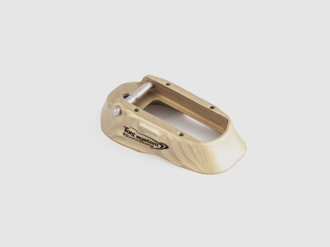 Brass magwell for Vibram grips for 1911