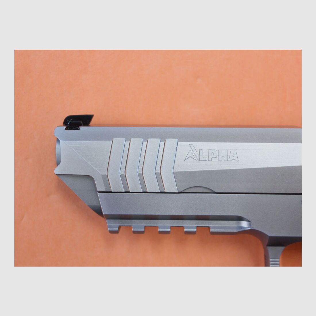 AREX Ha.Pistol 9mmLuger AREX ALPHA RACE WFORCE1 OR/ Optics Ready 5" Barrel/ Stainless/ 2 Spare Magazines