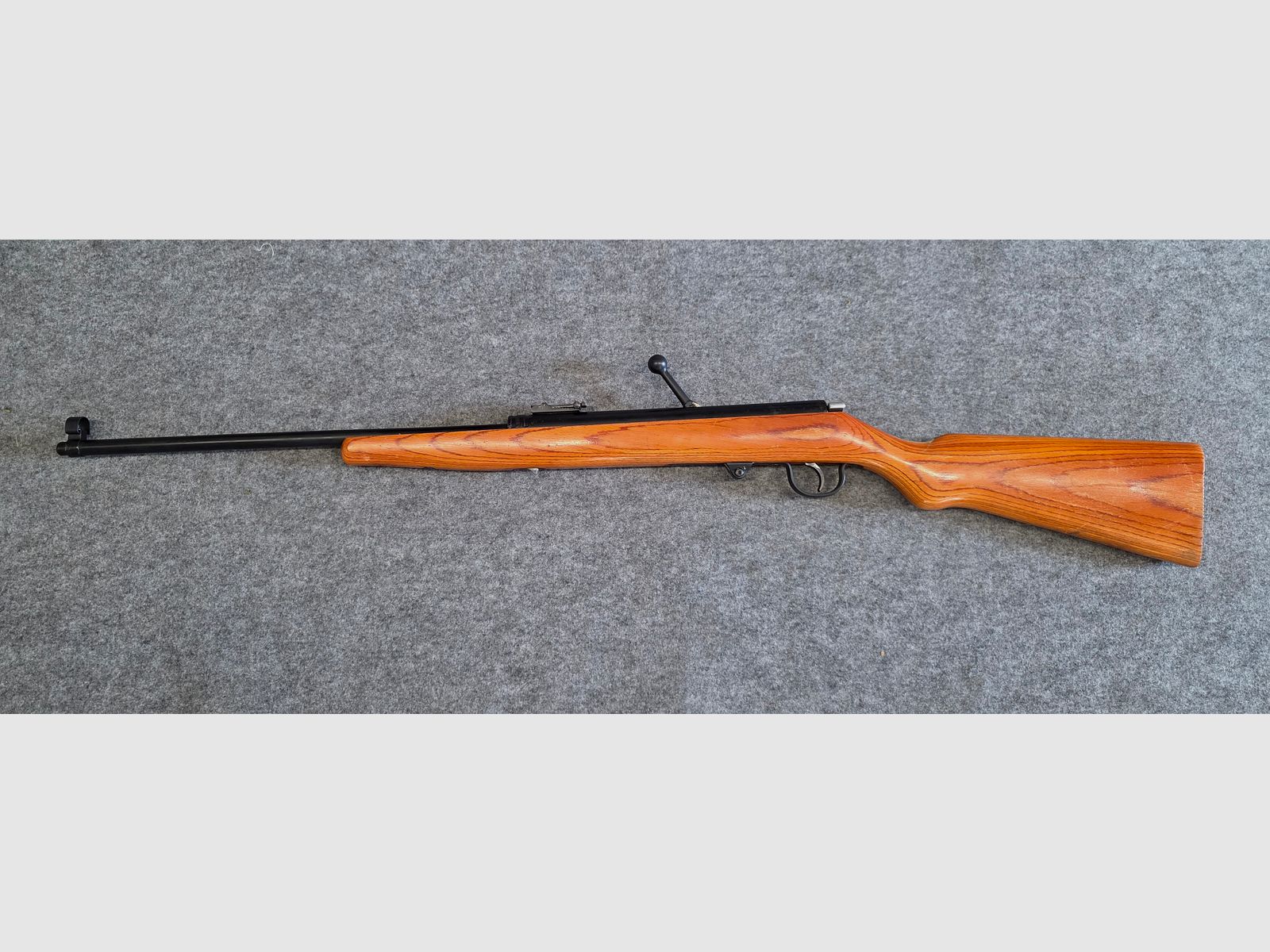 Haenel Mod. 49a good quality with laminated wood stock from 1963 in very nice condition bolt action no 310