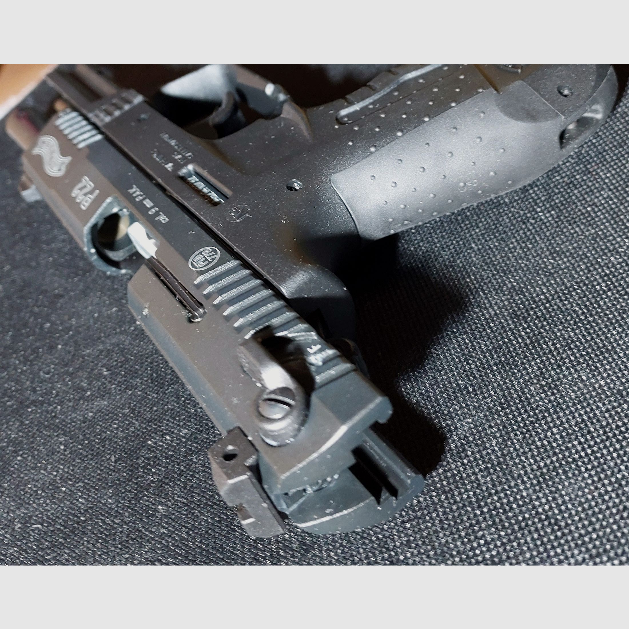 Walther P22 (P 22 Classic) blank firing pistol 9mm P.A.K. black (PTB 778)