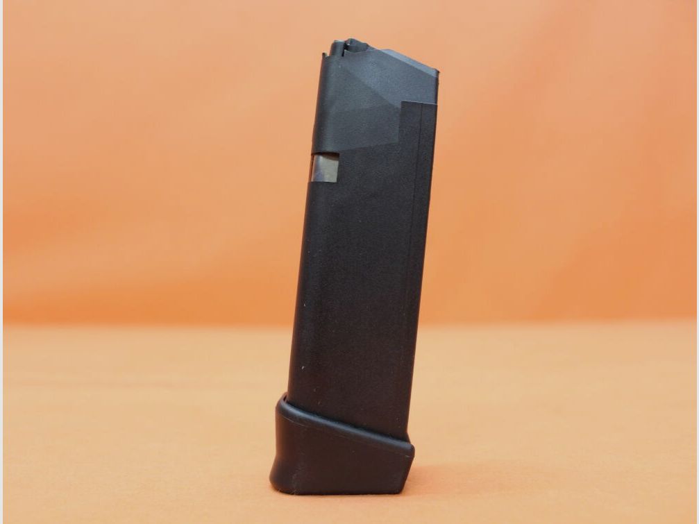 Glock Glock 23: Magazin 15-Schuss (13+2) Gen4 .40S&W Polymer Schwarz