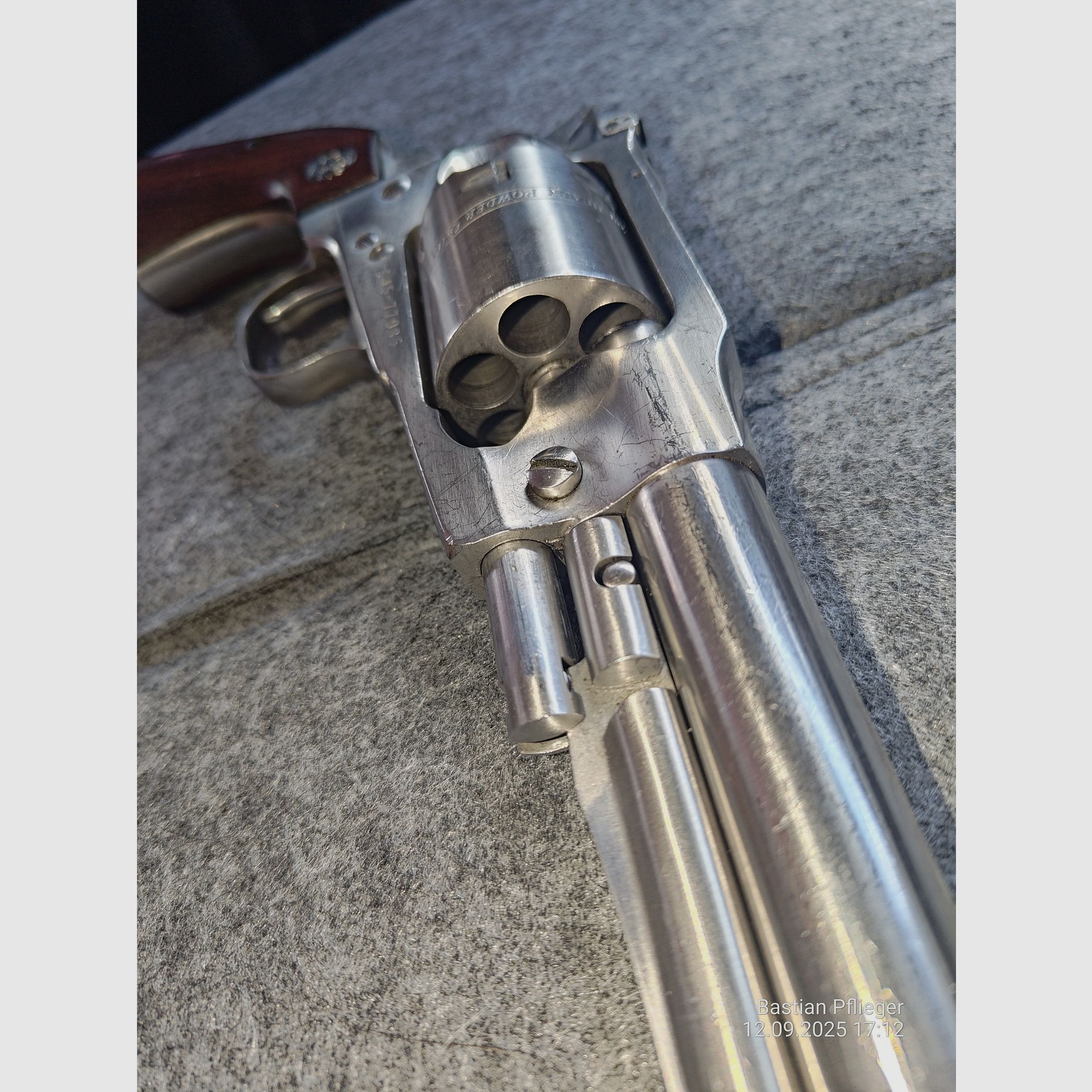 Ruger Old Army .45BP (Rewolwer kapiszonowy / Proch czarny)