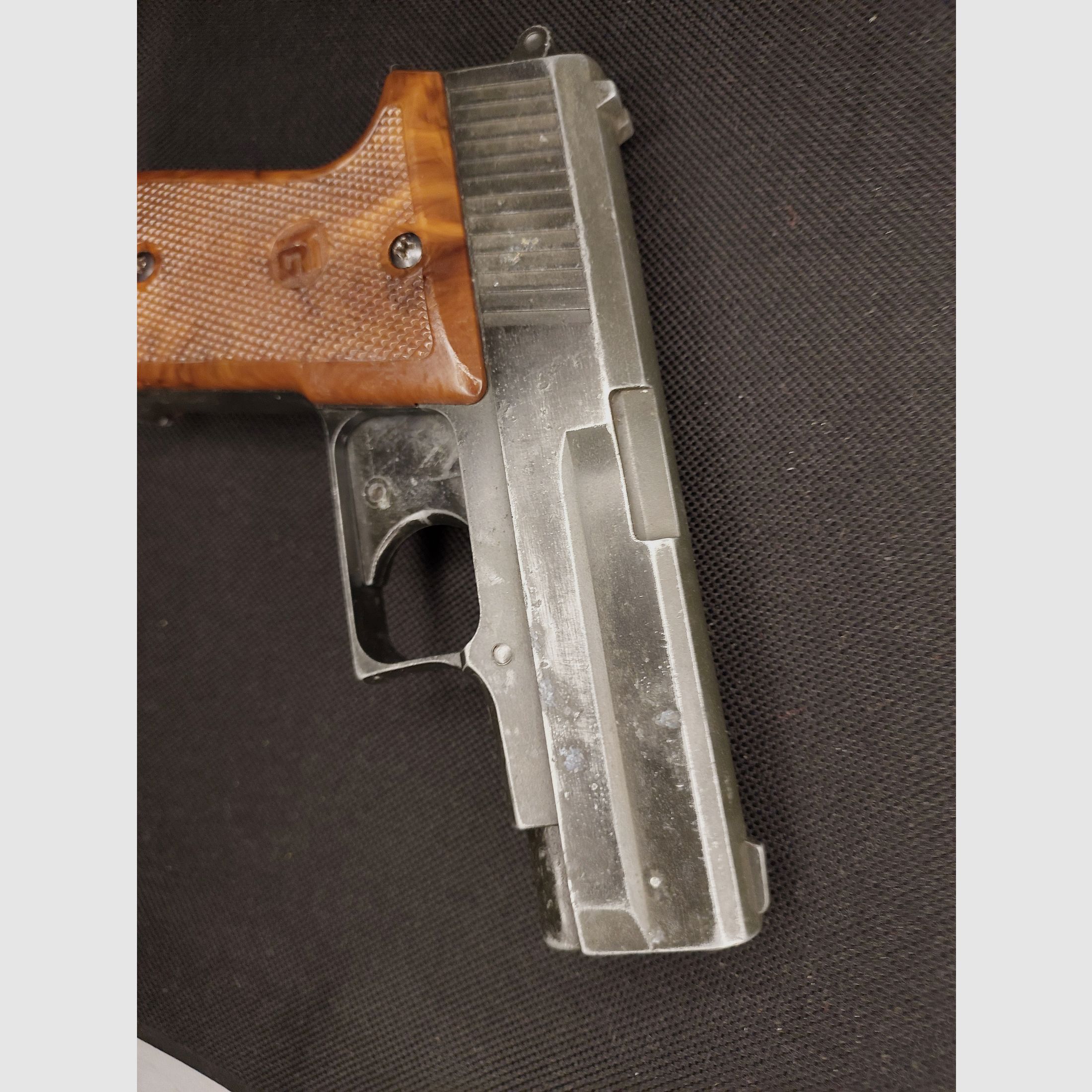 Röhm RG300 (RG 300) Schreckschuss Pistole Kal. 6mm Flobert (PTB 327)