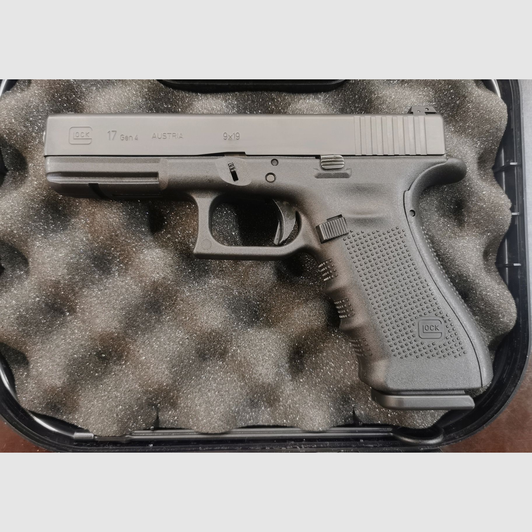 Glock 17 Gen.4 like new