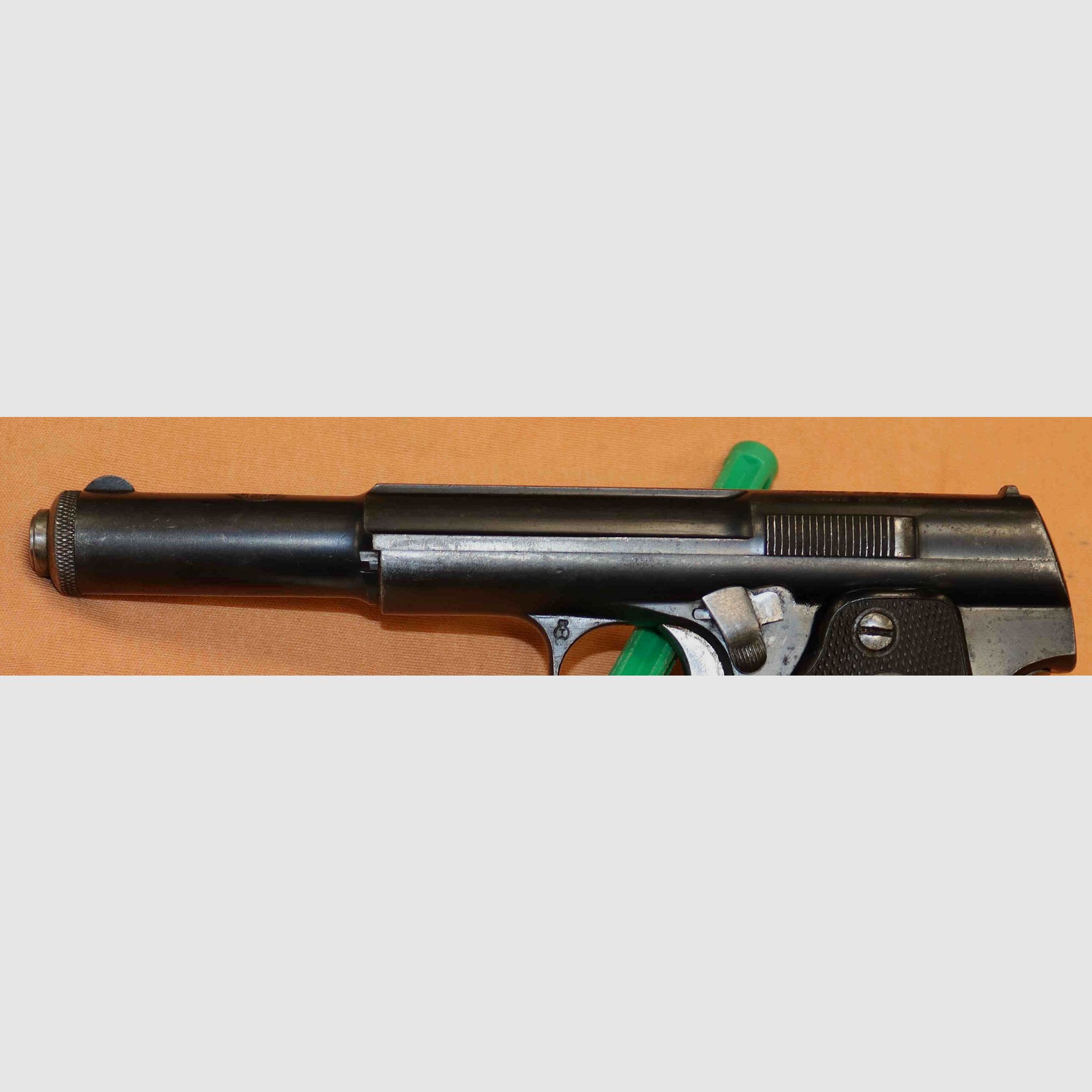 Pistole Astra Modell 400 Kaliber 9 Largo, Bild 3 von 11