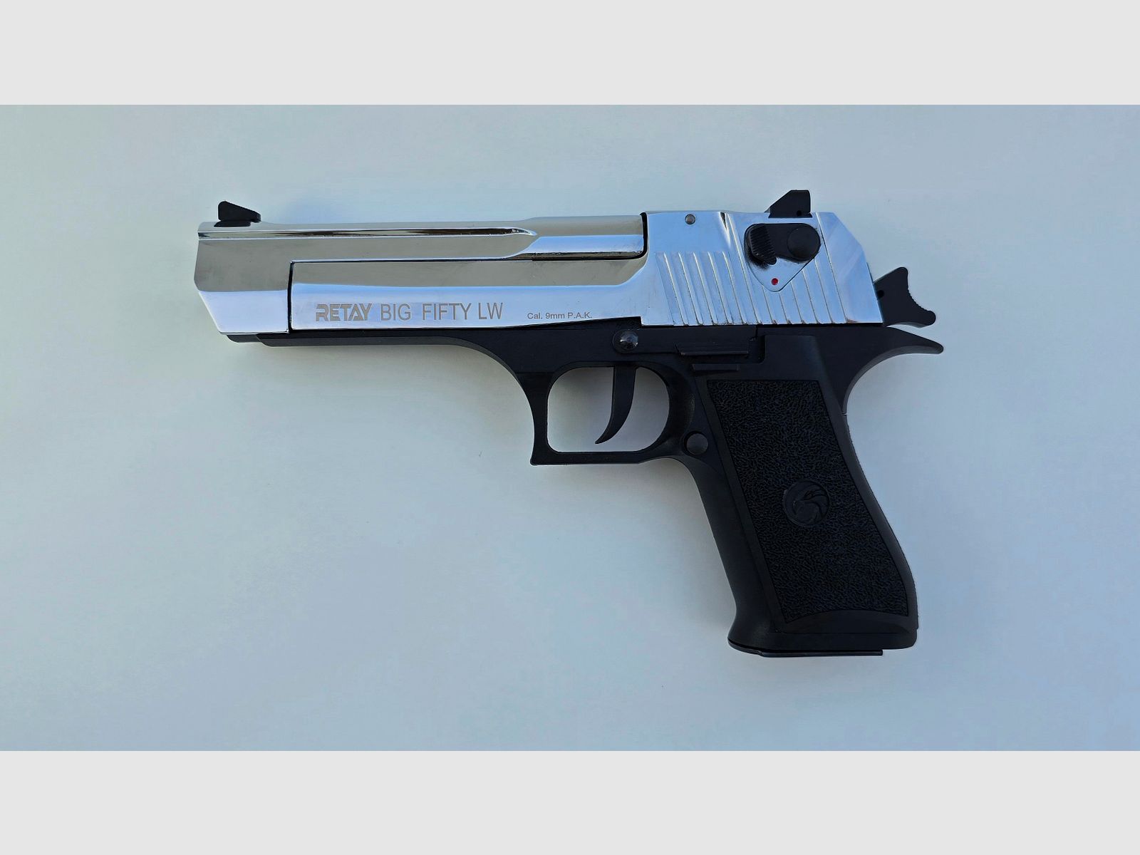 Retay Big Fifty LW, uitvoering: hoogglans chroomafwerking