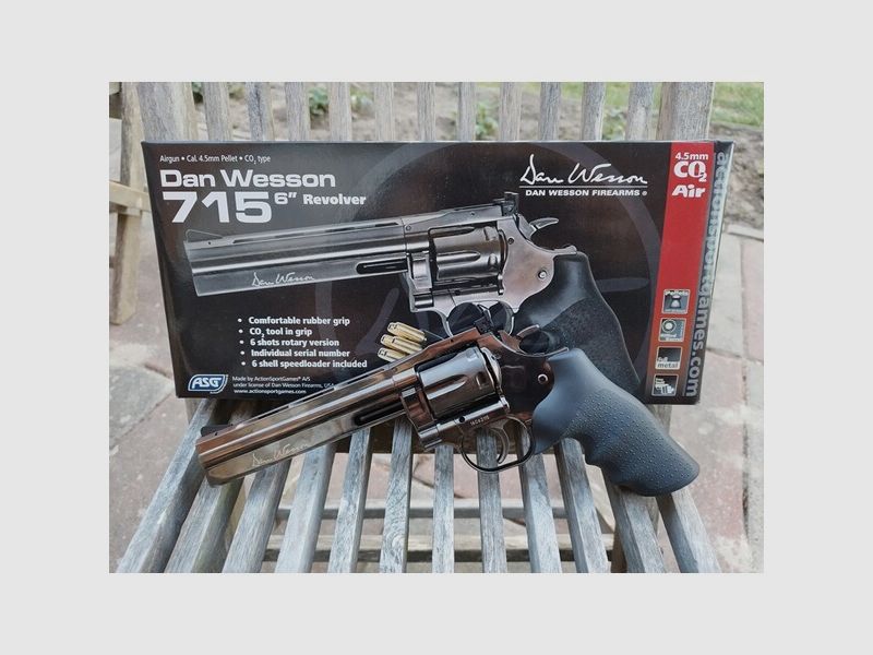 ASG Dan Wesson 715 CO2 Revolver 6 Zoll Kal. 4,5mm Diabolo stahlgrau