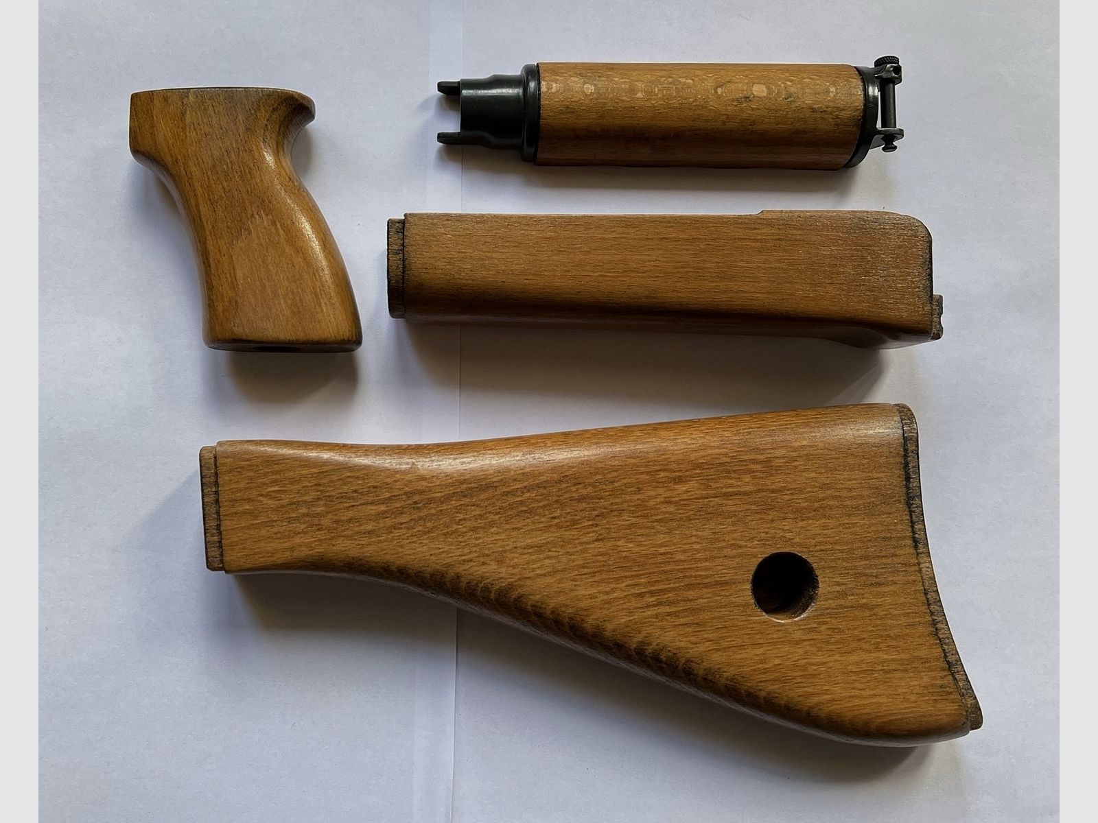 VZ58 set in legno - stock, grip, handguard (vz.58)