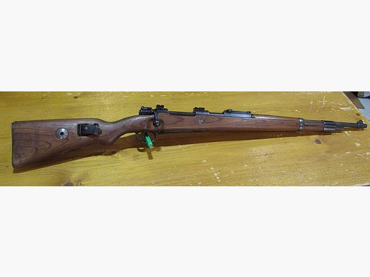 Carabine a verrou Mauser yugo 98, calibre 8x60S en tres bon etat 1944