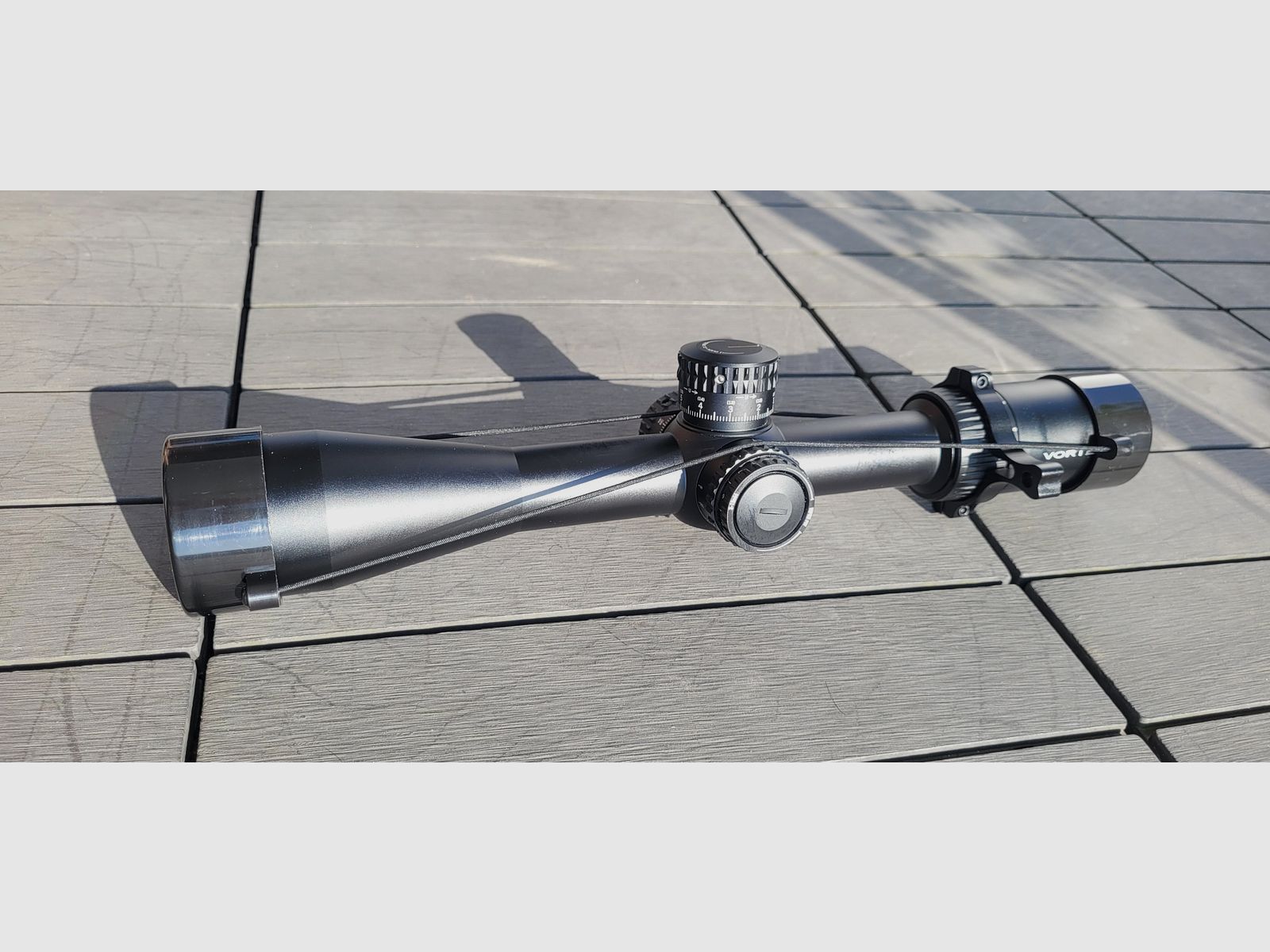 Vortex Viper PST Gen. II 3-15x44 FFP Mrad