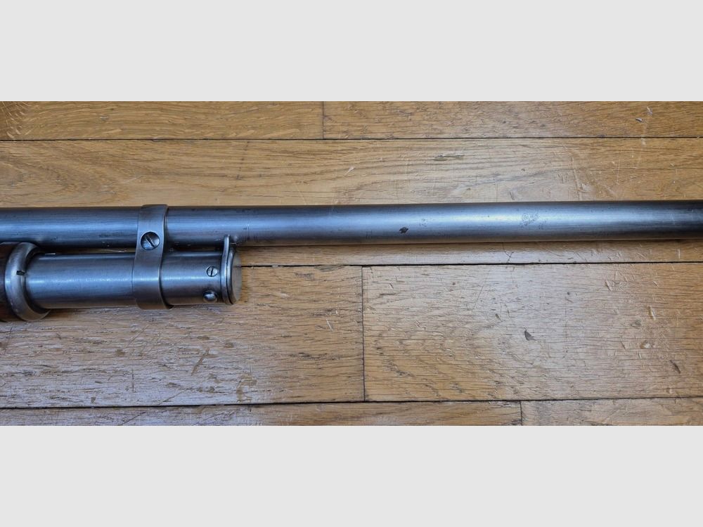 Ikonische Pumpflinte Winchester Modell 1897 – Take Down Modell mit 28 Zoll (71cm) Lauf – Waffe von 1914! – Kal. 16/70 – 5+1 – Kat. D! – Waffe in ausgezeichnetem Zustand – TBE++, Bild 31 von 32
