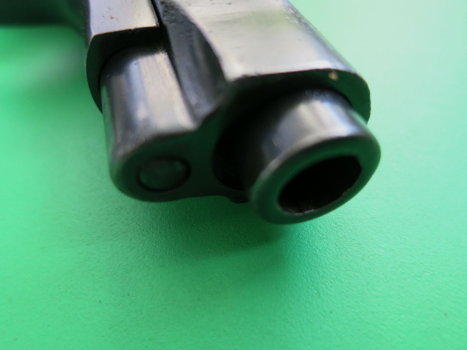 Pistola semiautomática Beretta M1934, 9 mm Corto (380 Auto), Luftwaffe/Heer #33