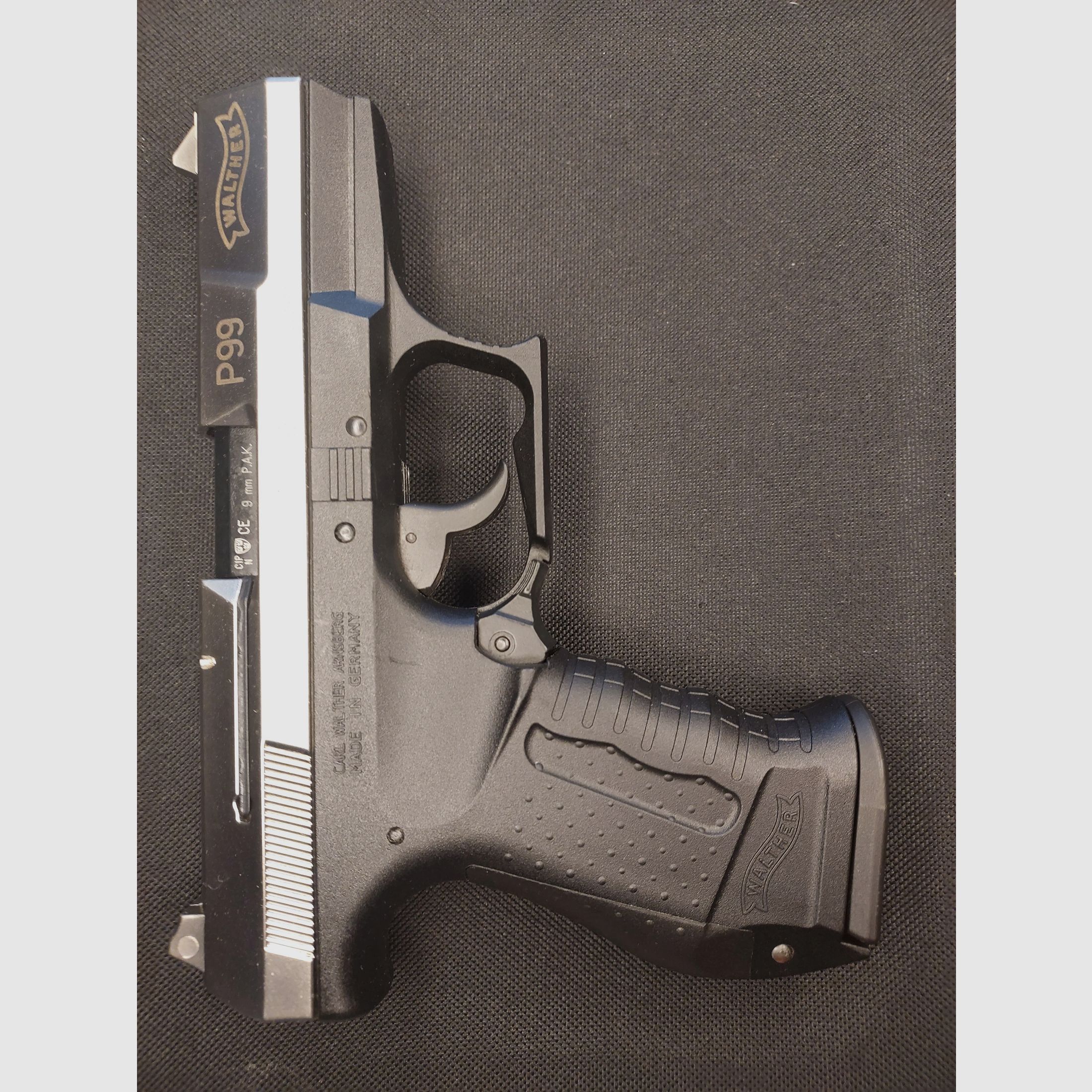 Pistolet d'alarme Walther P99 9mm P.A.K. bicolore Nickel (PTB 762) P 99