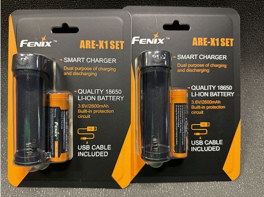 2 Stück Fenix ARE-X1 Set Ladegerät mit Li-ion Battery 18650