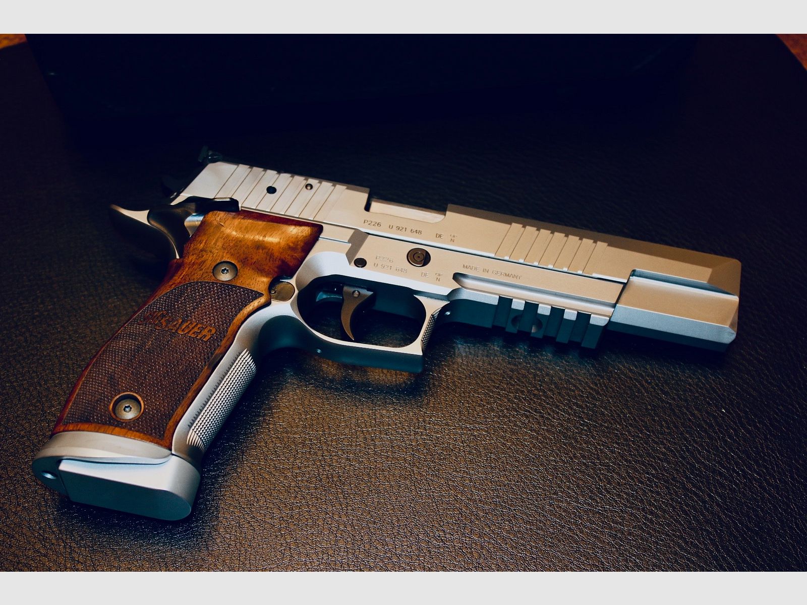 SIG Sauer P226 X-Six Classic