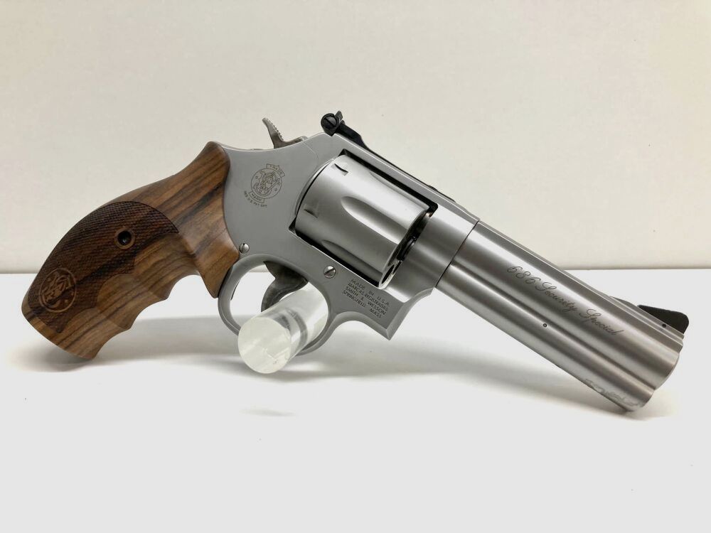Smith&Wesson | S&W	 Mod. 686 "Security Special" 4" - Waffen Friedrichs