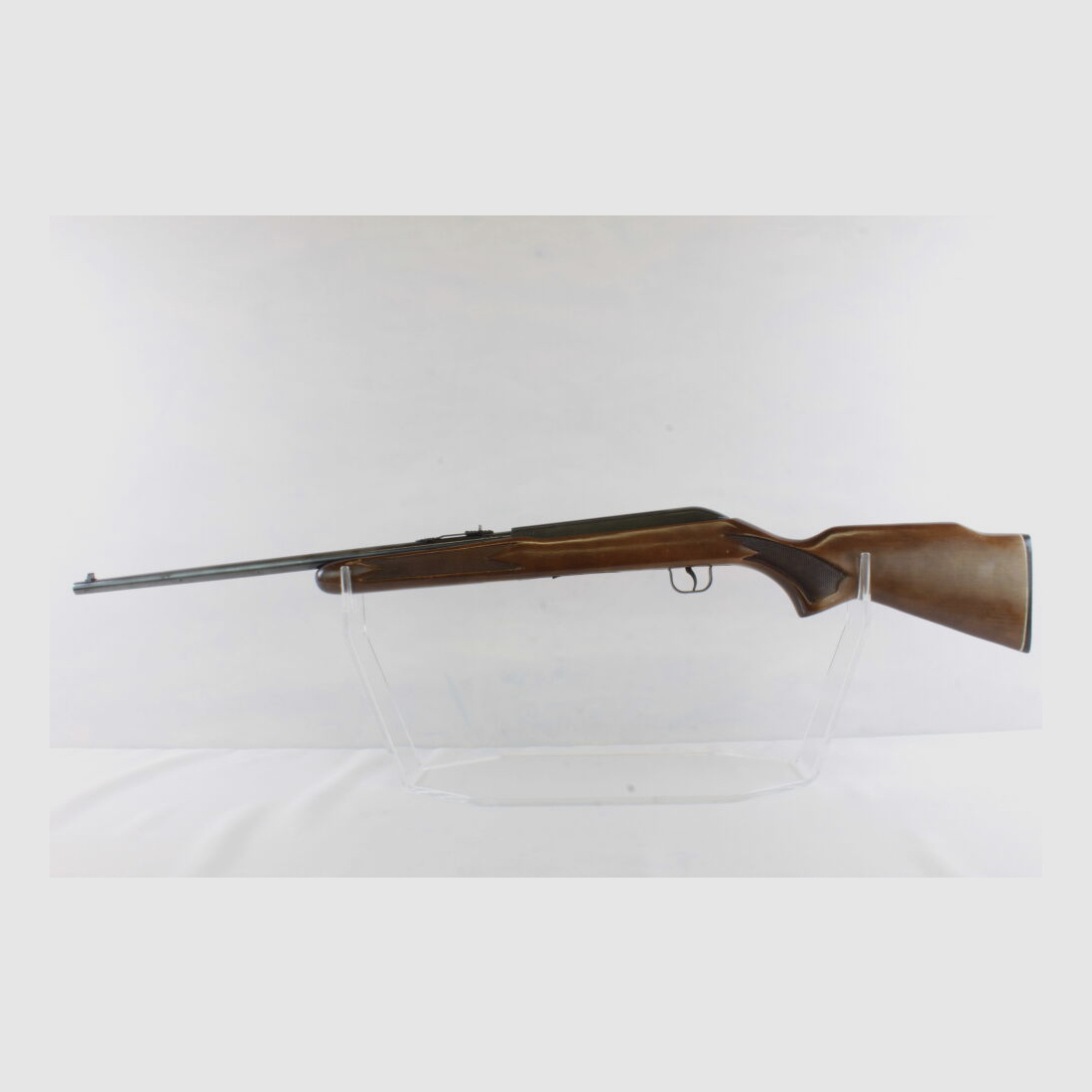 Lakefield 64B - Rifle semiautomático