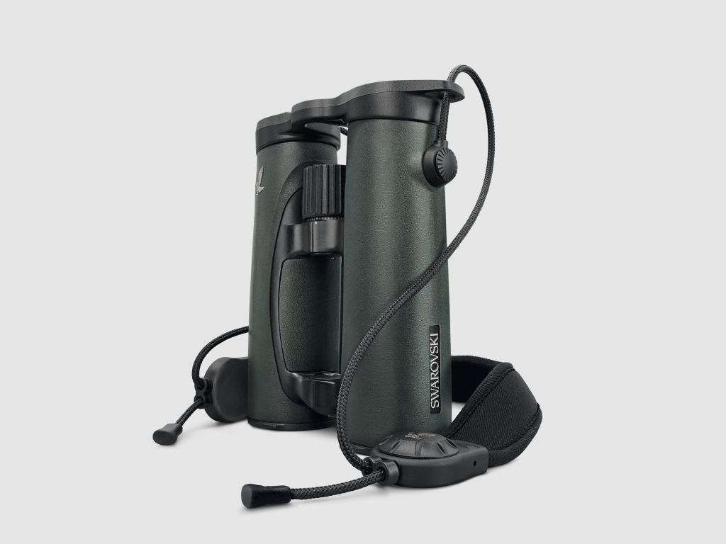 Swarovski EL 8.5x42 W B binoculars - ACTION!