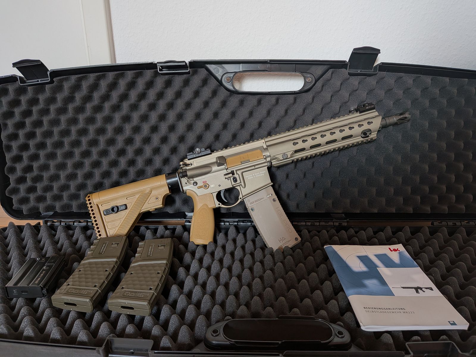 Heckler & Koch MR223 A3 Slimline 11", color sabbia