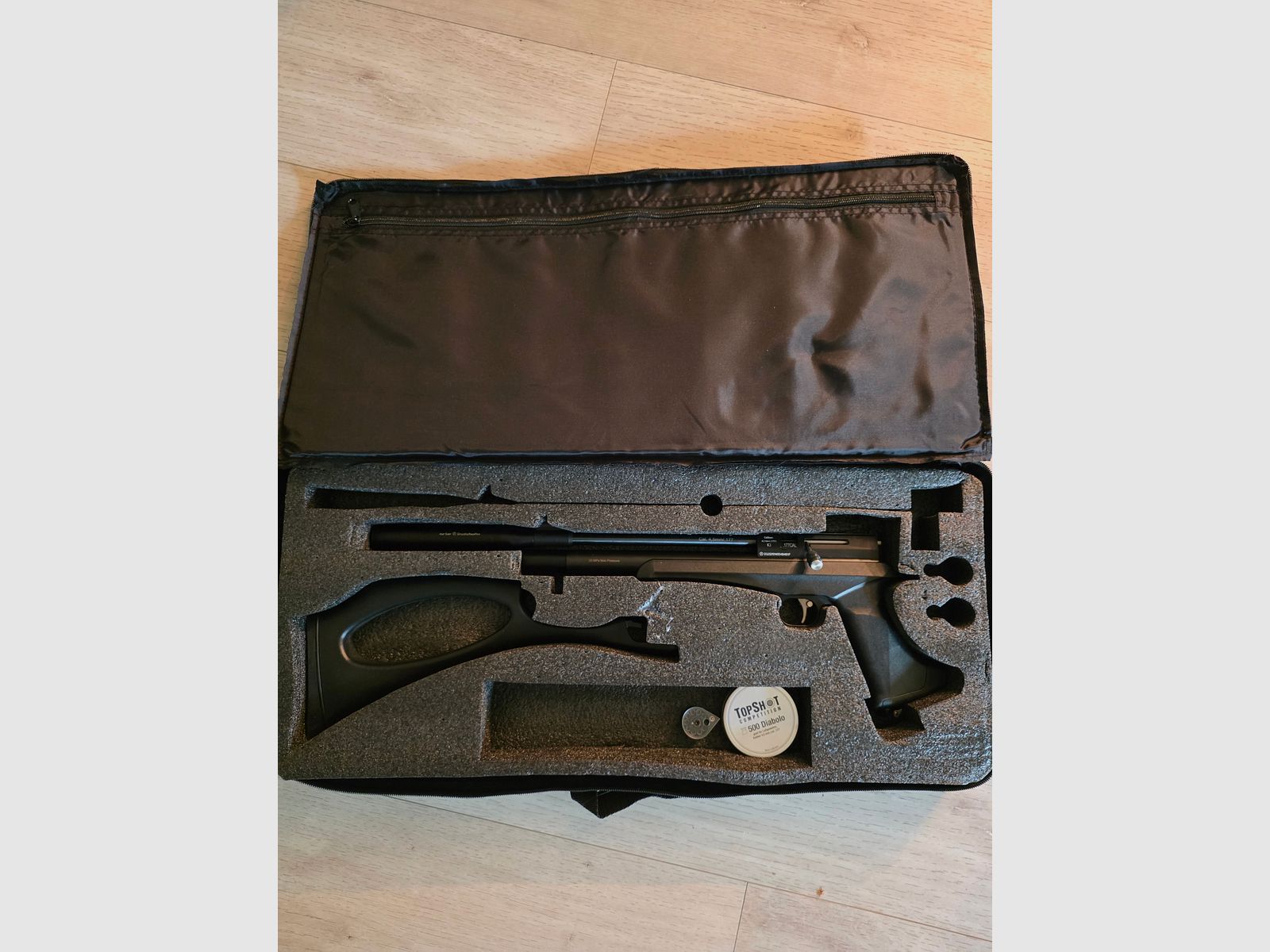 Diana Bandit  neuwertig inkl Pumpe 