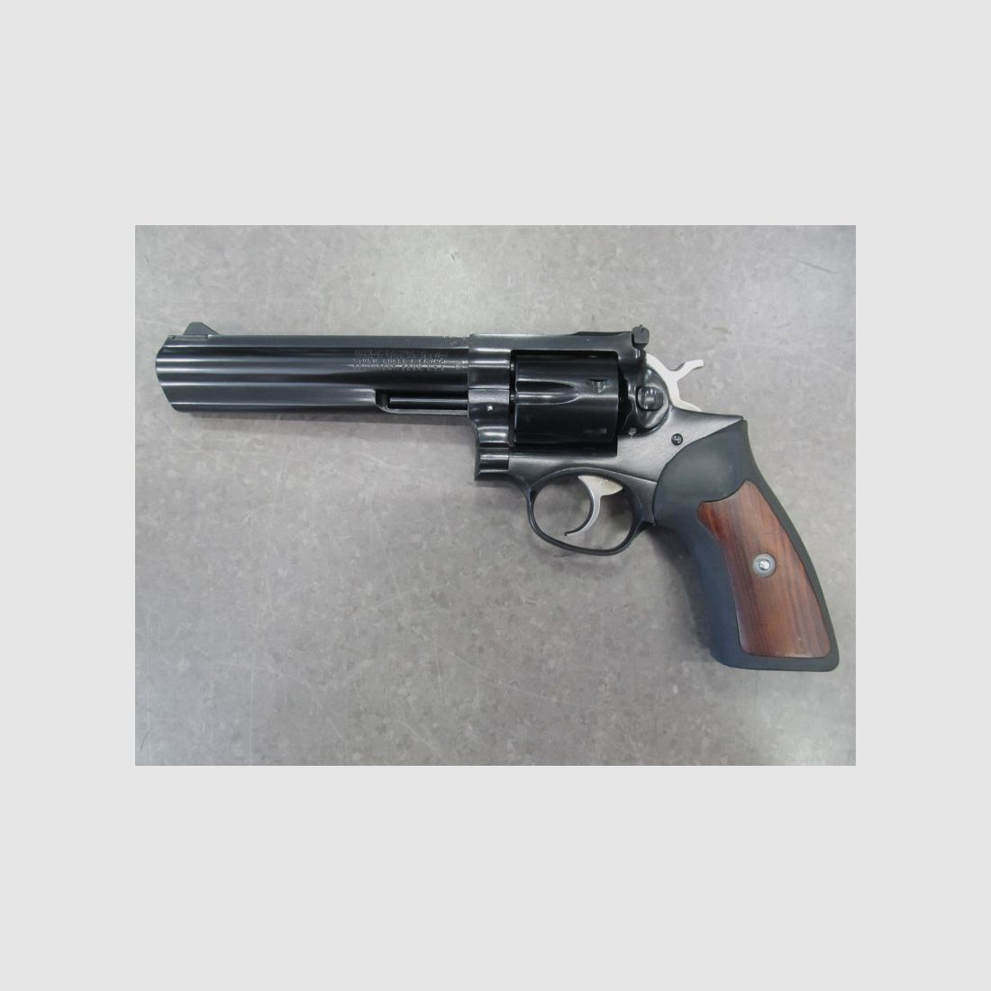 RUGER GP100 CAL357MAG gebraucht, Bild 1 von 9