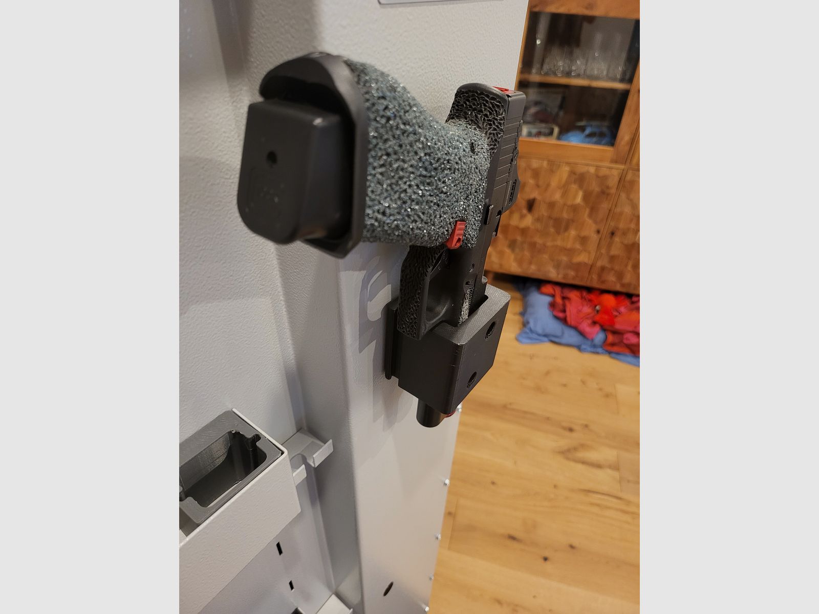 Pistool KURZWAFFE houder universele wapenkluis organizer magnetisch antislip