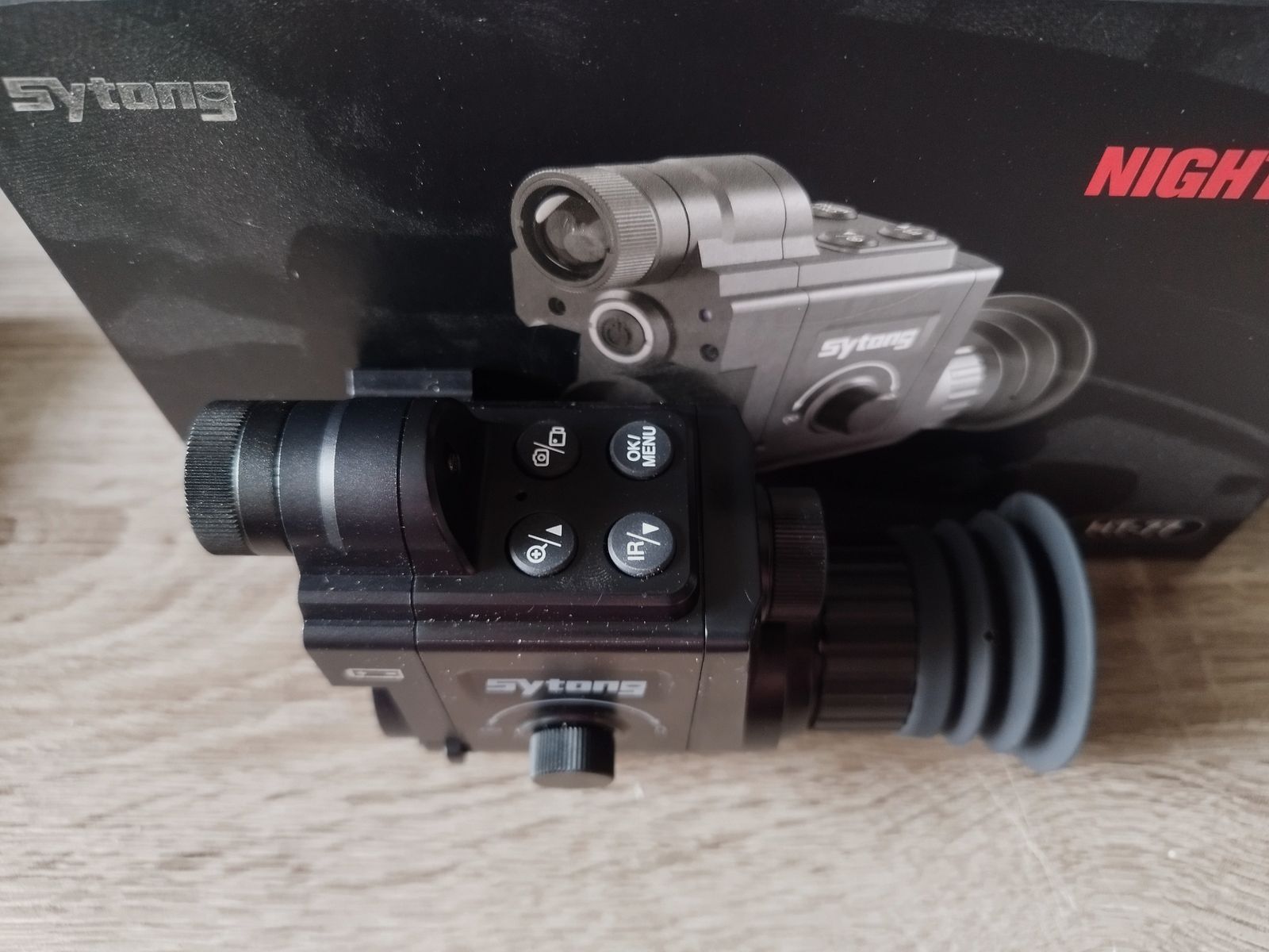 Noktowizor Sytong HT-77 (16mm) zestaw, w tym adapter, zdjęcie 3 z 5
