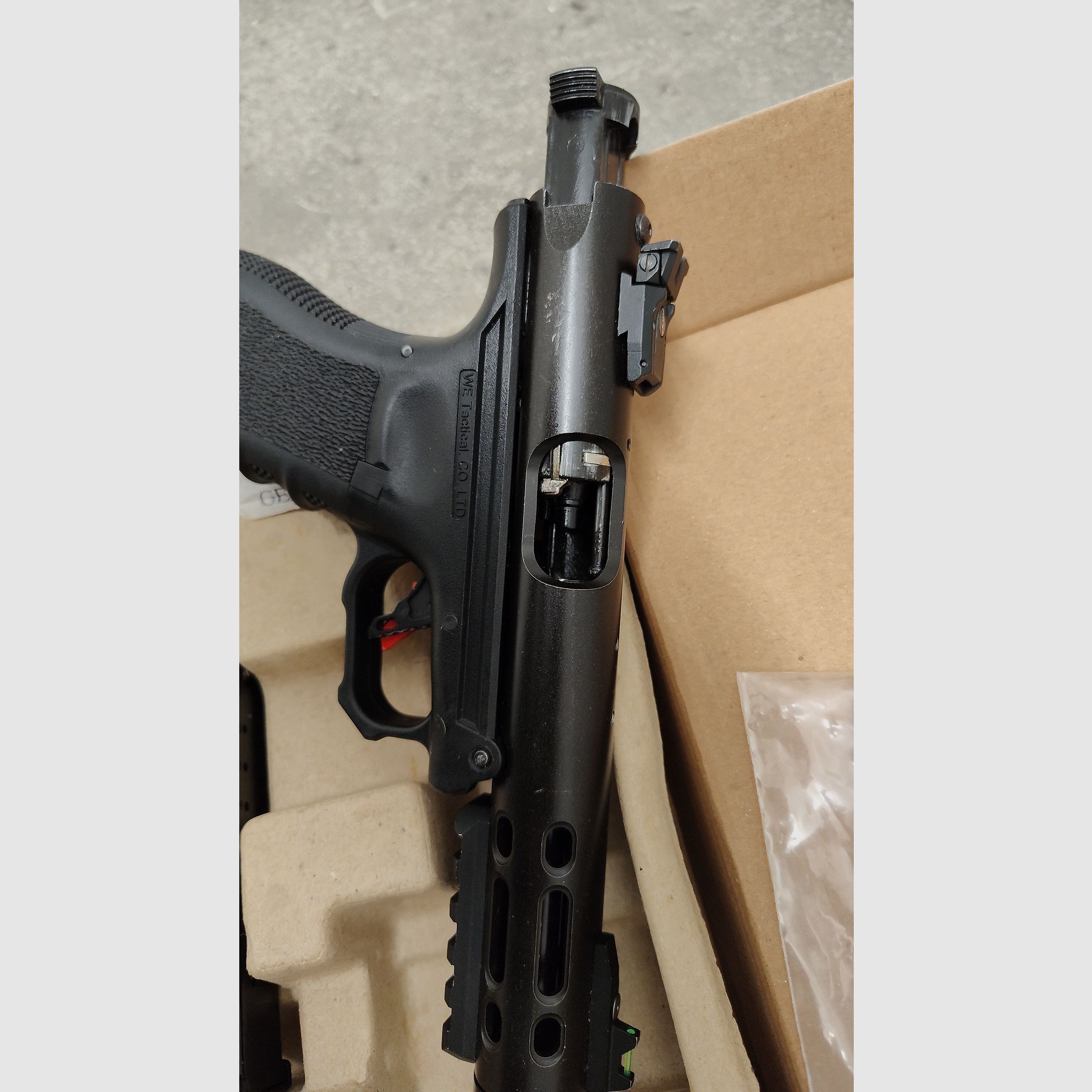 WE Galaxy GBB Gas Airsoft-Pistole Schwarz 6mm BB