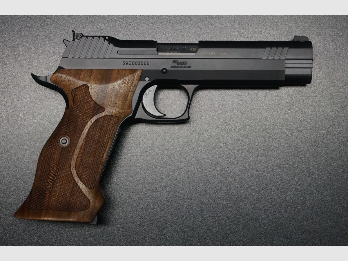 Sig Sauer 210 Target, Bild 1 von 4