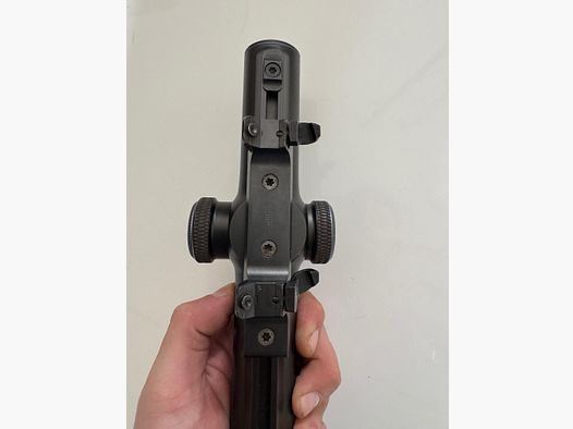 Blaser B1 1-7x28 ic