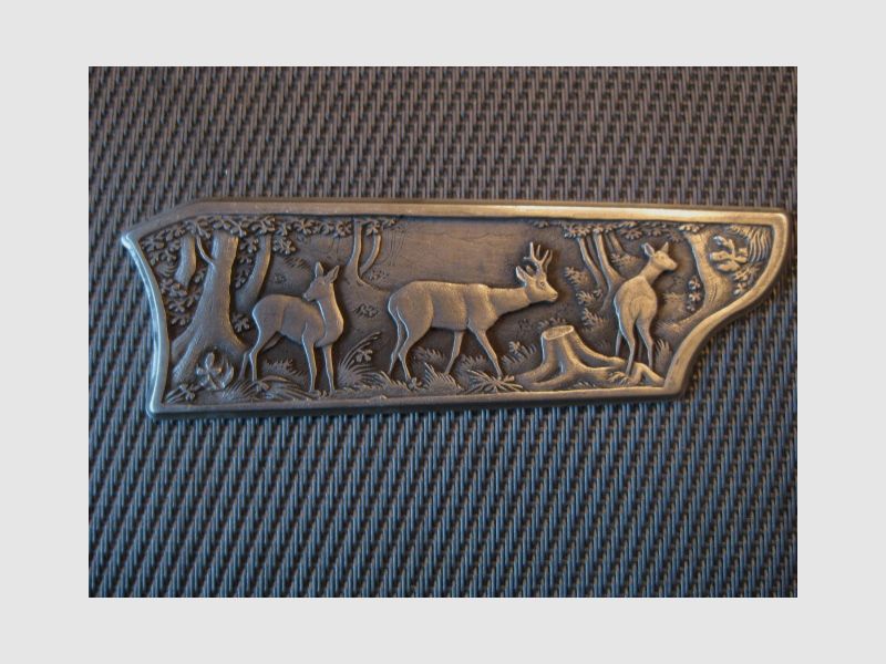 Exclusivangebot zur Blaser R93 - Aufwertung !! TOP Gravur-Seitenplatten aus einer Silberlegierung mit Wildmotiven  NICHT NUR für R93   ! Oder wie wäre es mit Pistolengriff-Käppchen für fast alle Waffentypen  ? Ansehen lohnt sich , garantiert !