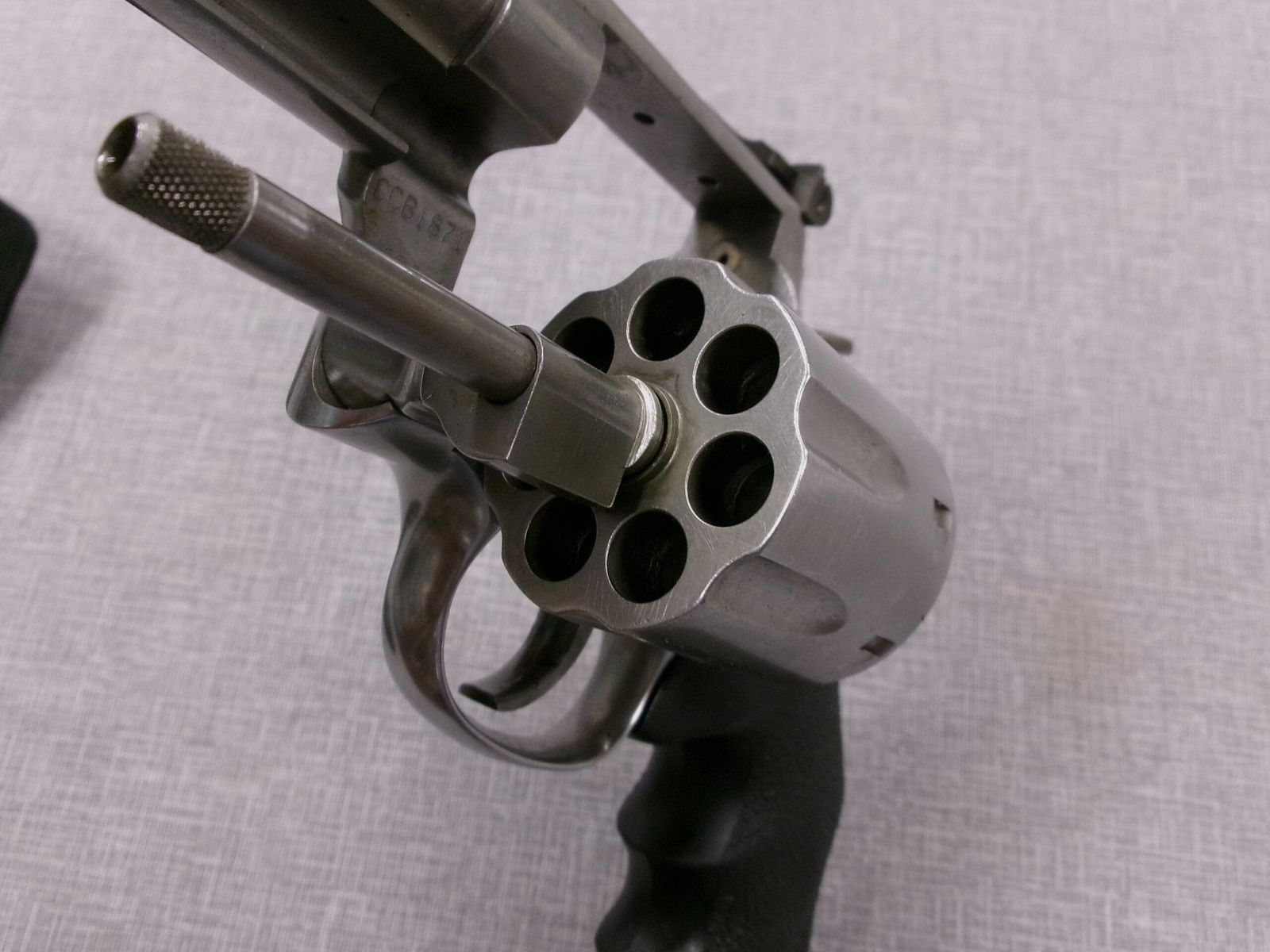SMITH & WESSON 686 CAL. 357 MAG. used, image 4 of 4