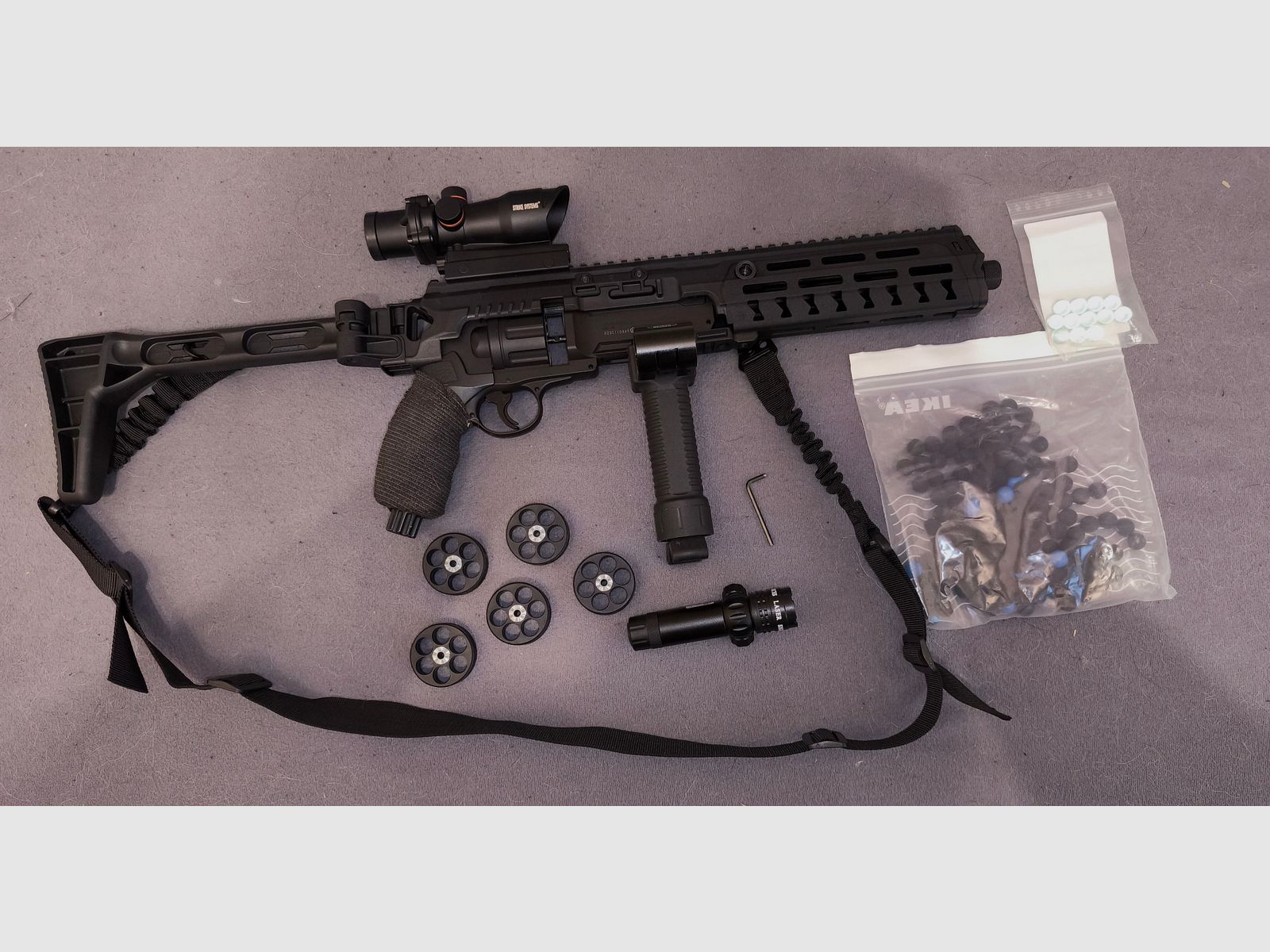 Tactical kit for Umarex TR 50 conversion kit + HDR 50 + red dot + barrel grip with foldable bipod RAM Homedefence