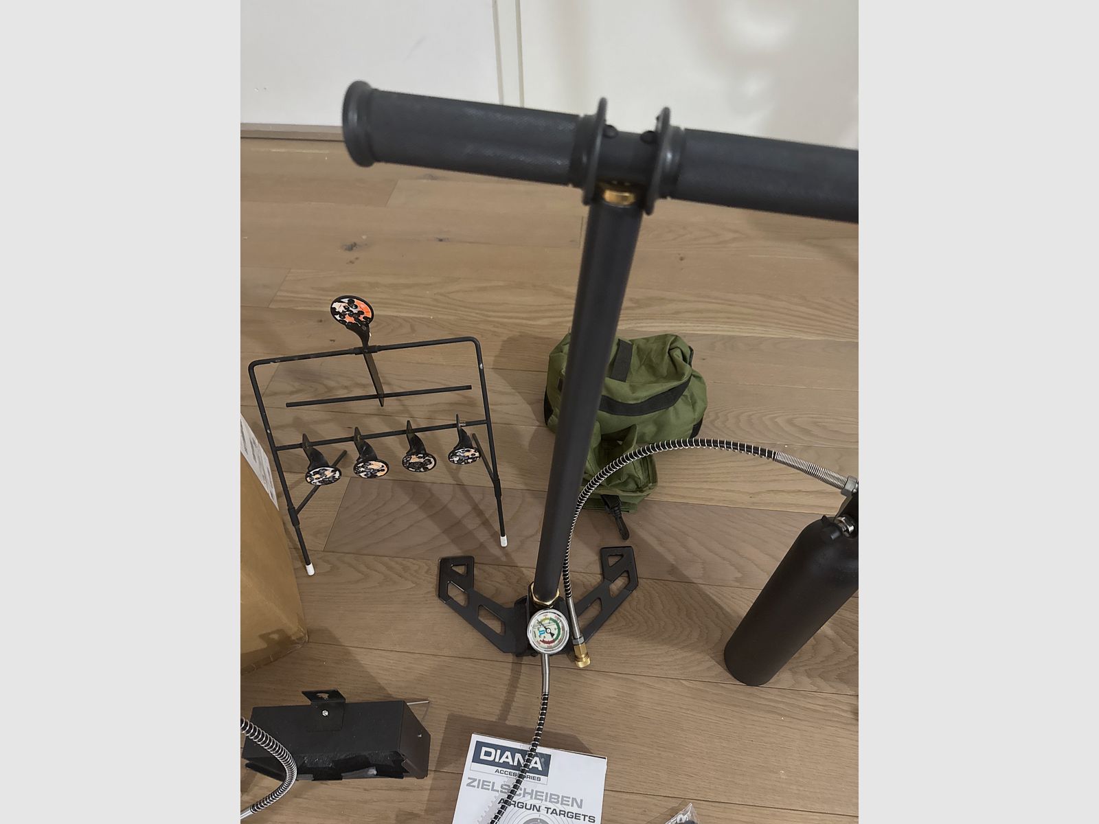 Edgun Leshiy 2 All Black - 350mm cal. 22 / 5,5 mm