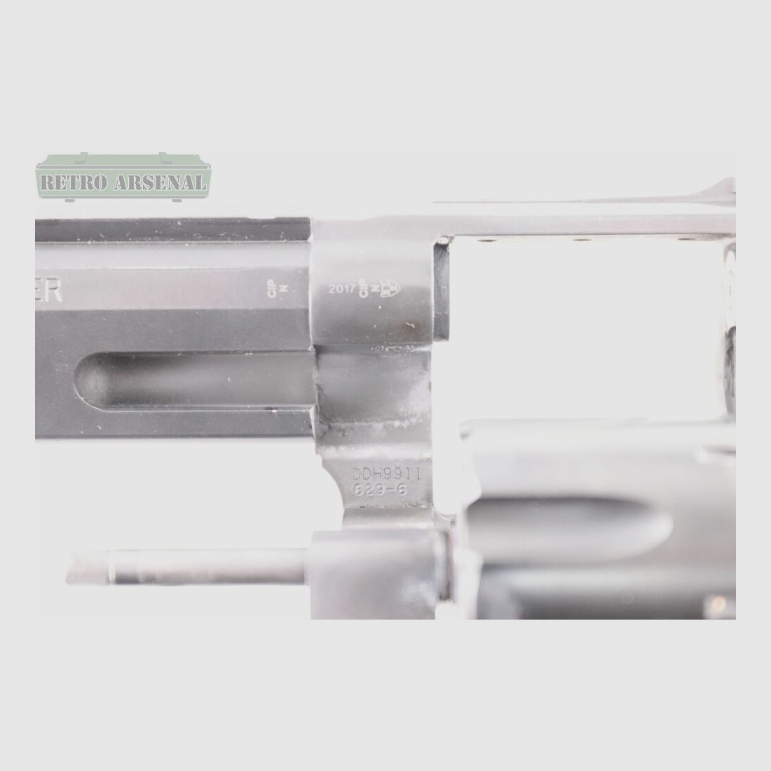 Smith & Wesson 629-6 Stealth Hunter