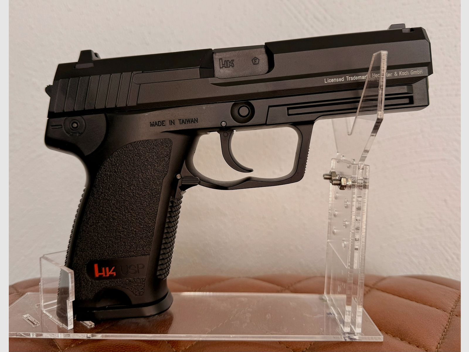 Heckler & Koch USP 4,5 mm BB Co2-Pistolet z Blowbackiem