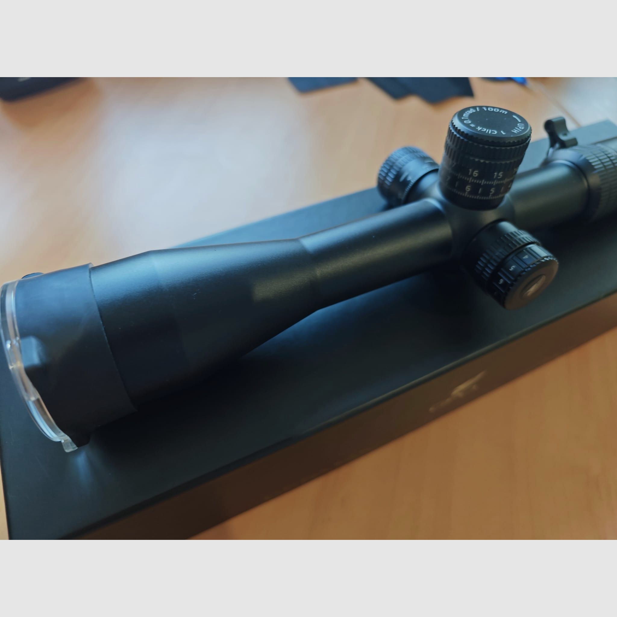 GPO Spectra 6x 4,5-27x50 Absehen PLRi