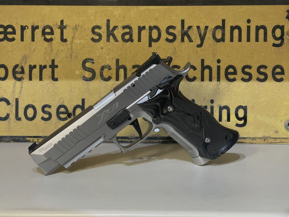 SIG Sauer P226 X-Five Supermatch