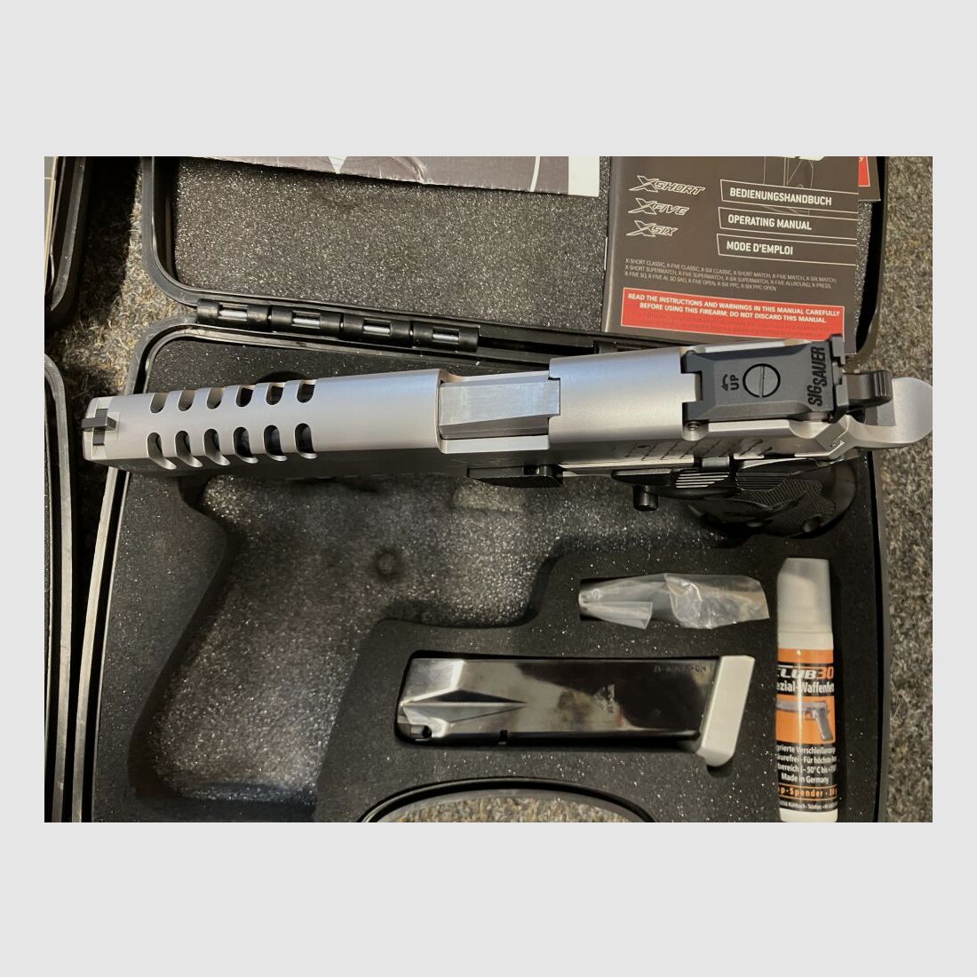 Sig Sauer X6 P226 Club 30 mit Wechselsystem 9mm Luger