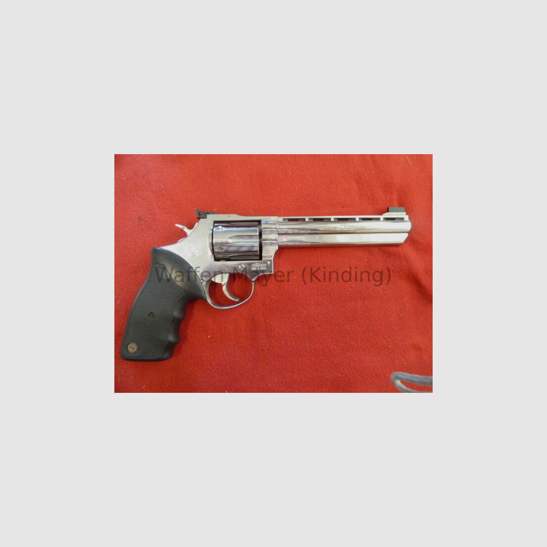 Taurus 689