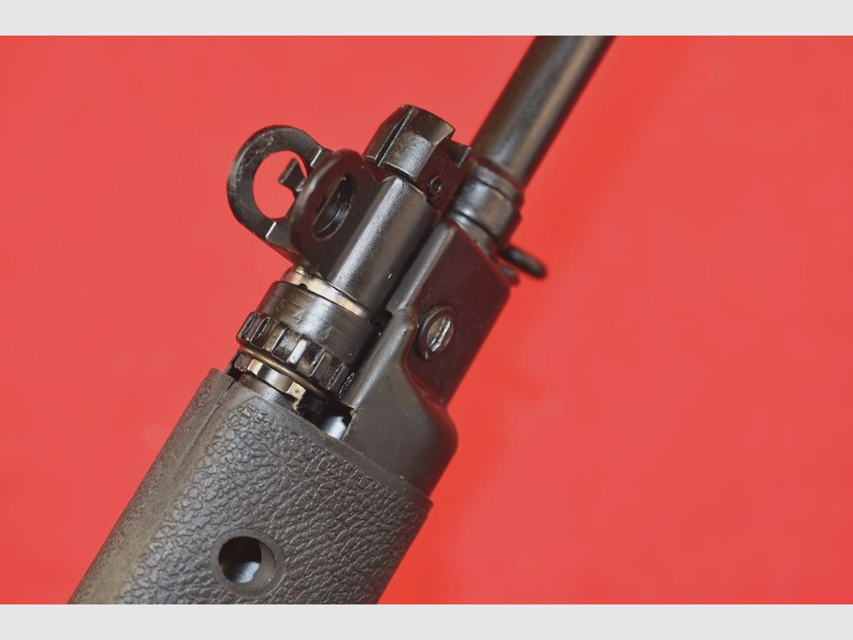 #8255 Fusil semiautomático (FAL) L1A1, cal. 7,62x51, imagen 25 de 26
