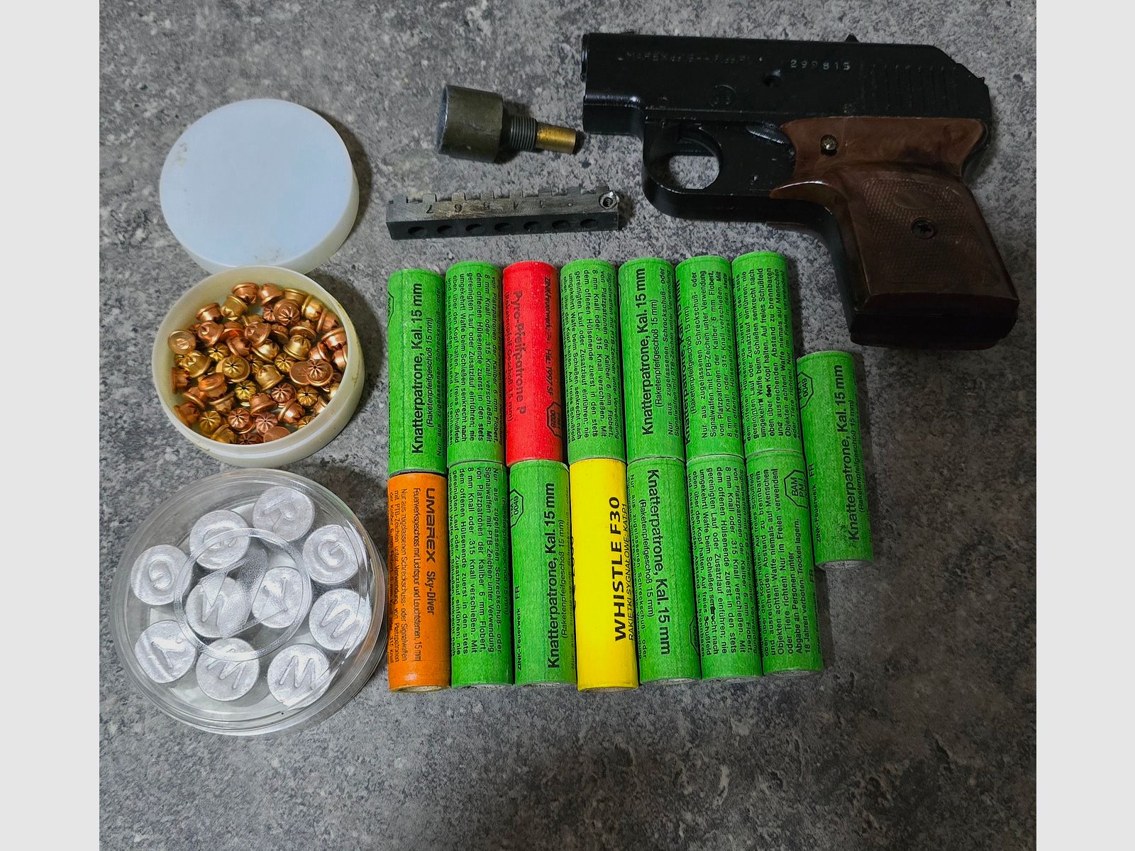 Set de pistola de fogueo Umarex Schreckschuss para Silvestre.