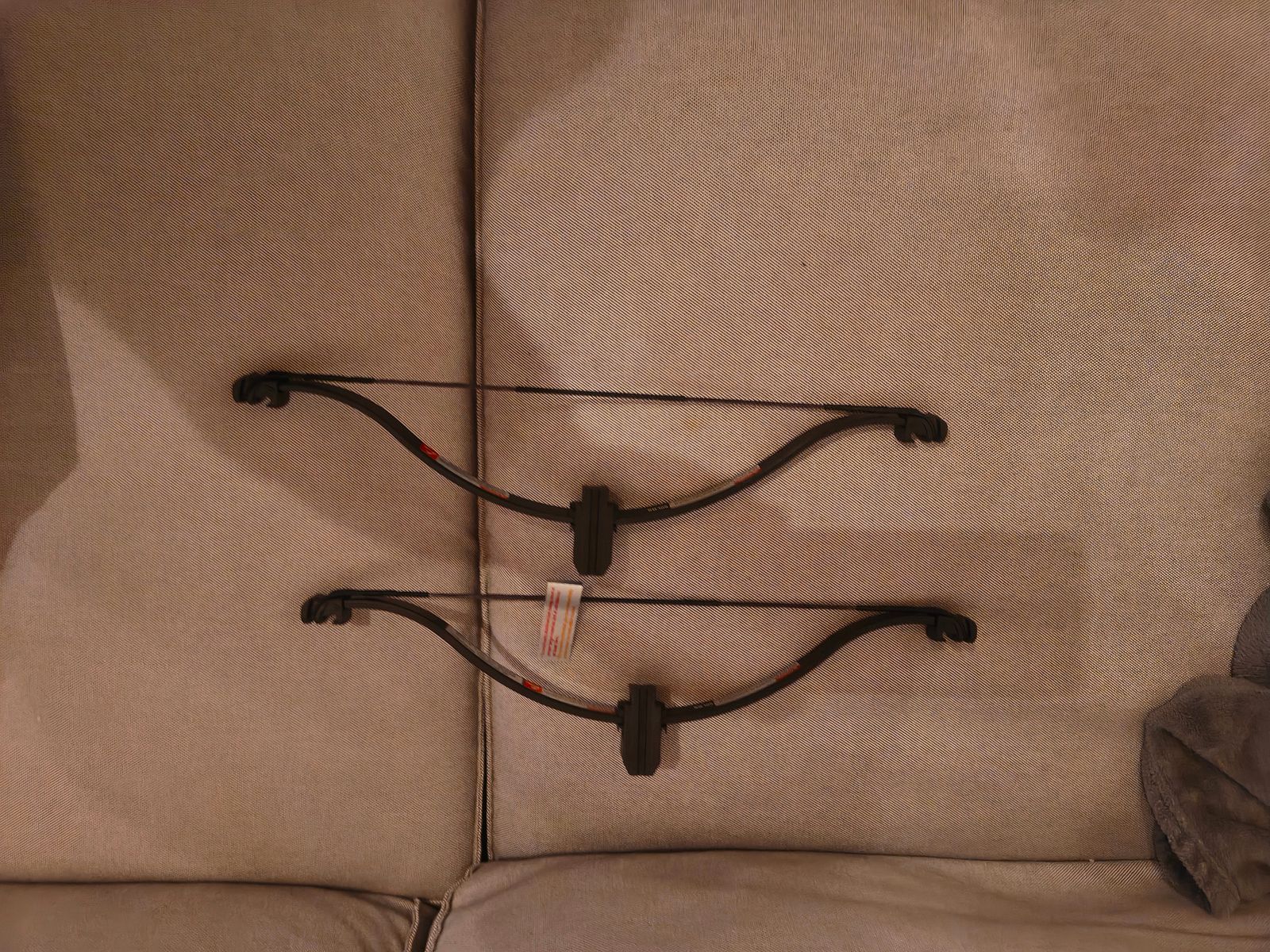 EK Archery Vlad avec des arcs de 60 et 90 livres