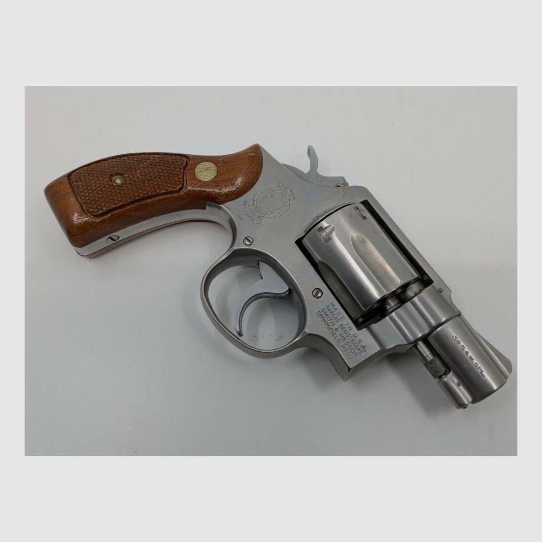S&W 64